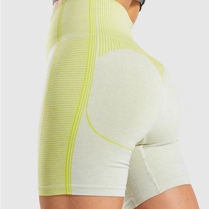 Gymshark Hyper Amplify Shorts Lime/Marl Grey - Size M - No pilling - Smoke-Free
